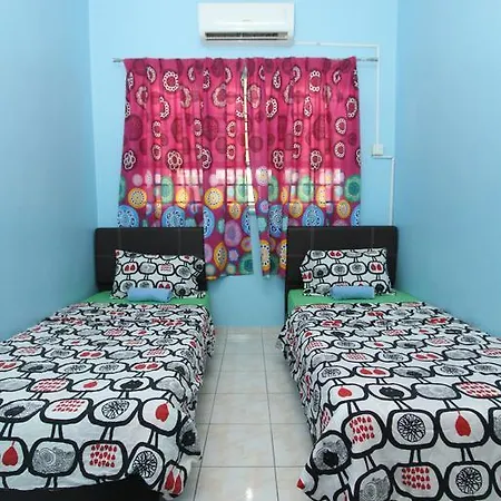 Noah'S Homestay Shah Alam Exterior photo